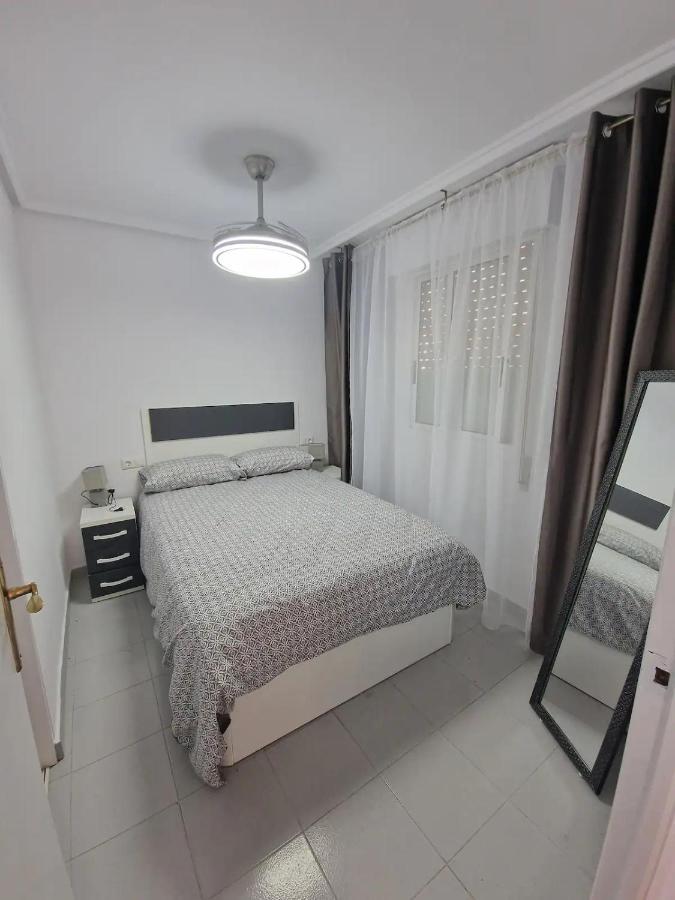 Almudena Apartments Torrevieja Exterior photo
