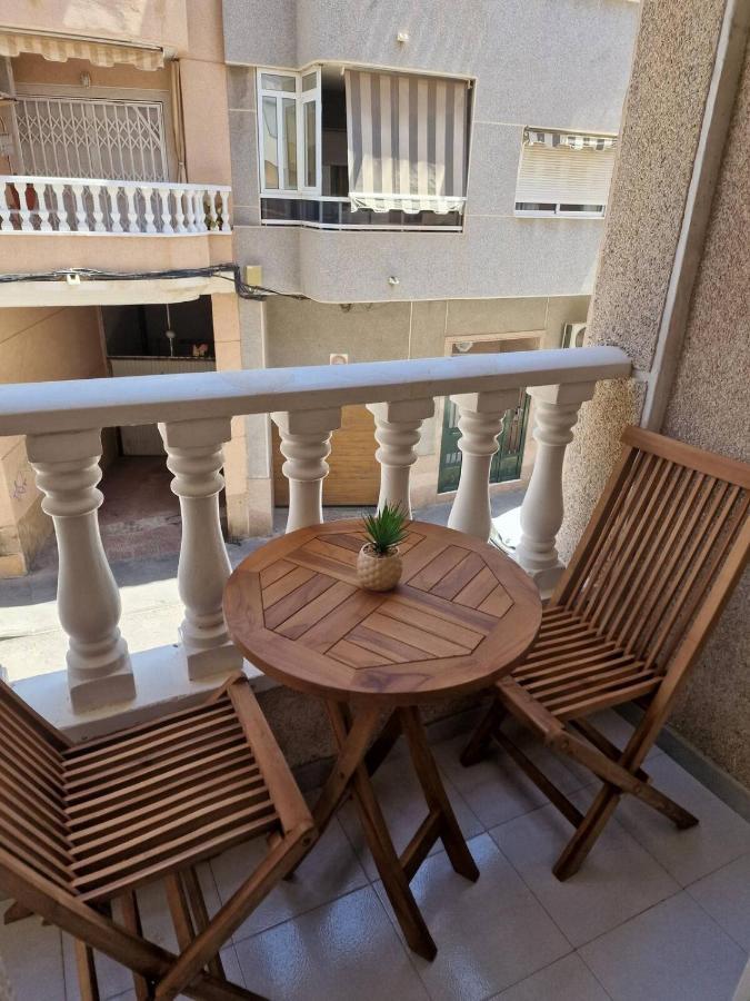 Almudena Apartments Torrevieja Exterior photo